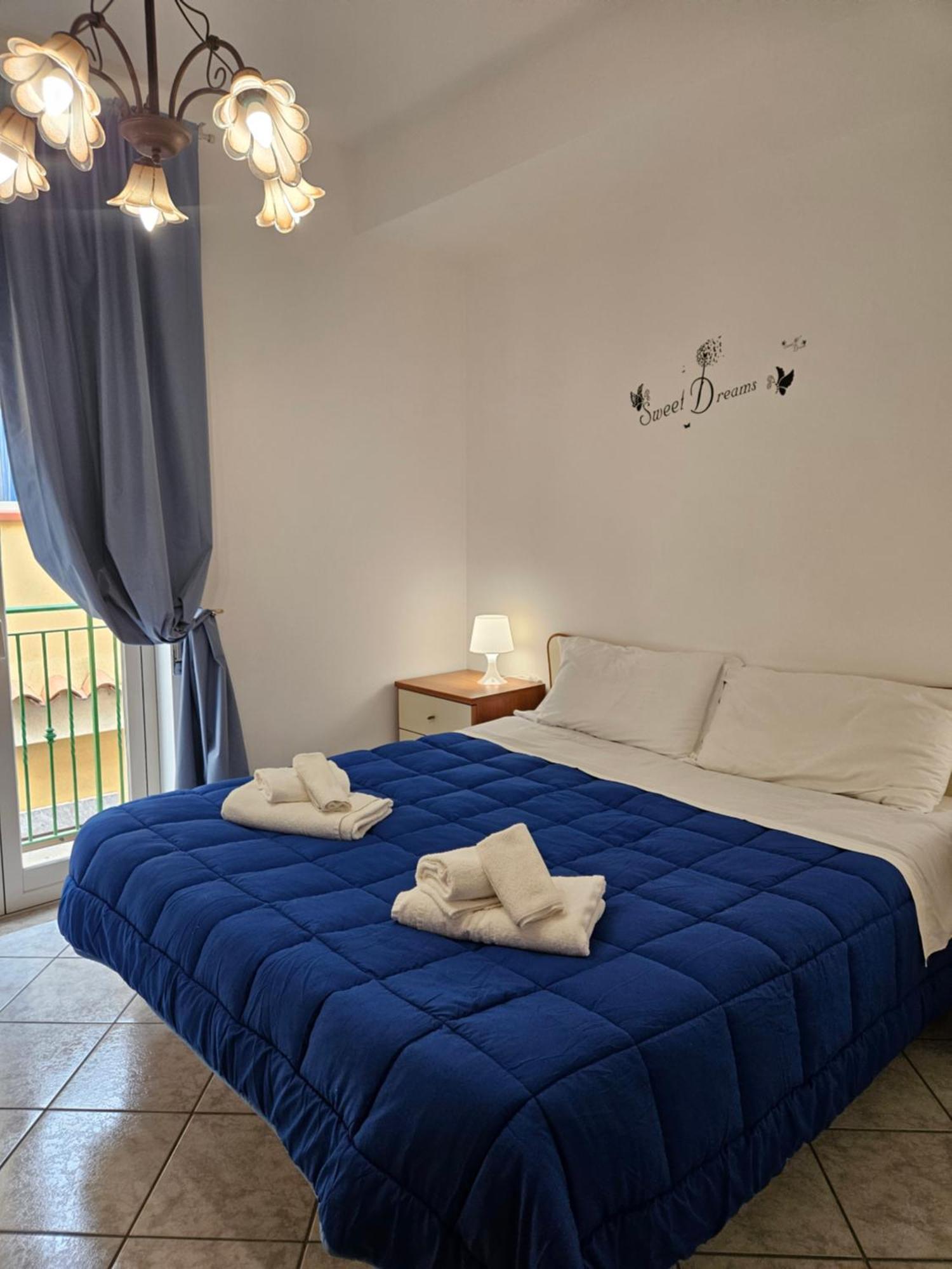 Essenze Di Sicilia Apartment - Letojanni Taormina Exteriör bild